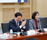김기현·나경원·안철수 당권주자 한자리에…“여당 힘 모을때”