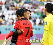 [MD카타르] ‘SON & 수아레스’ 반갑게 포옹, 서로 알아보는 ‘EPL 득점왕 선후배’