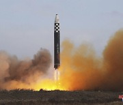 “北, 계속된 ICBM 시험발사 의도는 ‘美 확장억제 약속’ 한·일 불신 유발”