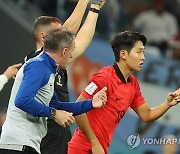 벤투 외면 극복한 '슛돌이' 이강인, 꿈에 그리던 WC 데뷔전 '성공' [한국-우루과이]