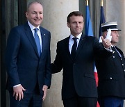 아일랜드 마틴 총리 접견하는 프랑스 마크롱 대통령