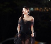 [E포토] 박소담, '우아함 넘치는 시스루룩 드레스'