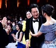 [청룡영화상] '남우주연상' 박해일 "탕웨이에 감사, 행복한 한해"