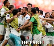 [월드컵 NOW] 이란 극적 '부활', 웨일스에 '극장 2골' 승리