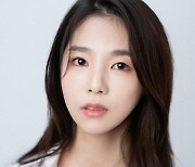 헬로비너스 출신 이서영, '디어유 버블' 합류…'글로벌 소통' 나선다