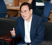 ‘동료 교수 폭행’ 의혹 서거석 전북교육감 불구속 기소