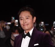 [포토] 이병헌, '여유만만 미소'(청룡영화상)