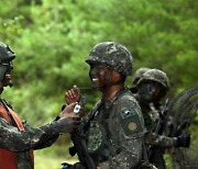 헌법재판소 “육군훈련소 종교행사 강제참석 위헌”