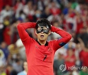 [월드컵] "손흥민은 볼에 굶주린 외로운 레인저" 더선 "수아레스는 이빨이 없었다" '혹평'