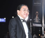 [머니S포토] 김한민 감독 '영화 한산으로 청룡영화상 참석'