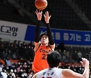 캐롯 전성현, 55경기 연속 3점슛…역대 최장 신기록