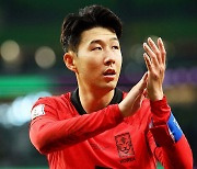 손흥민, 영국 BBC가 뽑은 경기 MVP…FIFA는 발베르데 선정