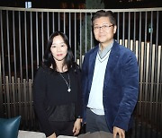 20년 한인에 봉사 김봉준·배문경 변호사부부 "한국은 뿌리"