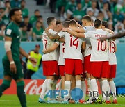 '김민재 동료 골-슈체스니 PK선방' 폴란드, 사우디에 1-0 전반마쳐[월드컵 라이브]