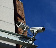 영국, 국가 안보 우려로 보안시설의 중국산 CCTV 금지