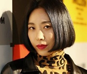 [취재파일] 거울 모드, 커버 댄스, 챌린지…리아킴이 말하는 K팝 댄스의 매력