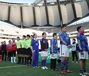 한·일 국회의원, 4년 만에 친선 축구대회…한국의 5-3 승리로 끝