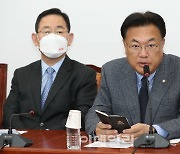 [포토]비대위, '모두발언하는 정진석'