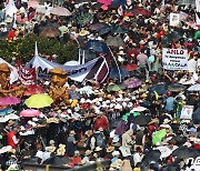 오브라도르 멕시코 대통령 취임 4주년 기념 행진