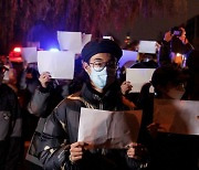 中 시위 혼란에 증시·환율도 와르르…"불확실성 확대"