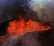 하와이 마우나 로아 화산 분화 시작…"38년 만에 용암 분출"