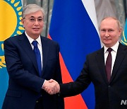 푸틴 "카자흐, 특별한 관계…국제무역 위기 속 공조 강화"