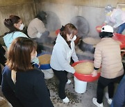 함양군지역사회보장협의체, 결혼이주 여성 대상 '전통 장 만들기'