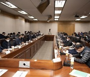 서울 지하철 노사 막판 교섭 '난항'…협상 결렬시 내일 총파업