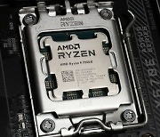 AMD "AM5 소켓 탑재 메인보드, 인텔보다 확장성 우수"