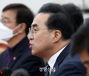 박홍근 “이상민 해임 거부 땐 지체 없이 탄핵소추”···당내 후폭풍 우려 계속