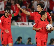 [Newsmaker] [World Cup] Outlook bleak, but not completely dark for S. Korea after loss to Ghana