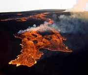 세계 최대 활화산 터졌다…하와이 화산 38년만에 분화