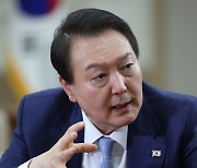 尹 "중국, 북한에 영향 줄 능력·책임 있어" 공개 압박