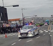 울산경찰, 화물 운송 방해 화물연대 조합원 체포