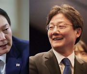 박지원 “尹·윤핵관 식사, ‘당대표 유승민’은 죽어도 안된다는 결의대회”