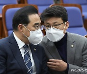 박홍근 "김진표 의장·與에 예산안 심사 연기 검토 요청"