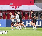 회복훈련-팀훈련 나눠 훈련하는 축구대표팀 [사진]