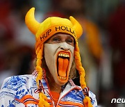 카타르WC '오렌지 군단' 네덜란드 응원하는 팬
