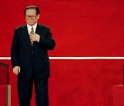 1997년 홍콩 반환식에 참석한 장쩌민과 찰스 왕세자