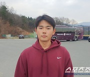 '잠실 홈런왕' 상대로 K…10R 기적을 꿈꾸는 '교장 선생님' [인터뷰]