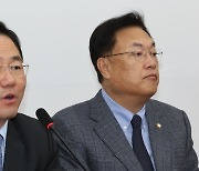 주호영 "민주당 예산안 멋대로 칼질..힘자랑 말고 협조해야"