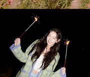 정예인, 헤이즈 참여 디지털 싱글 ‘버스정류장’ 리릭 티저 공개…애니메이션 속 한 장면 연출