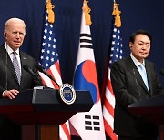 '바이든 주도' 민주주의 정상회의, 한국 등과 내년 3월 공동개최