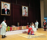 논란된 '육영수 숭모제'…2017년 이후 순수 민간행사로 열려