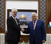 MIDEAST PALESTINIANS LITHUANIA DIPLOMACY