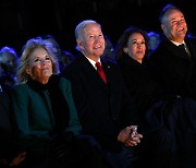 트리 점등식 참석한 조 바이든 美 대통령
