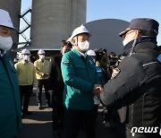 경찰관 격려하는 이상민·원희룡 장관