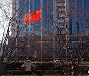 장쩌민 사망에 베이징 호텔도 조기 게양