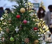 다채로운 크리스마스 소품이 한 자리에…'2022 대구 크리스마스 페어' 개최 [뉴시스Pic]