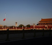 中, 장쩌민 사망이 '제2 톈안먼 사태'로 이어질까 긴장···애도 물결 확산